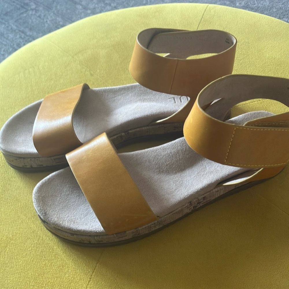 Size 10 W Naturalizer Soul
